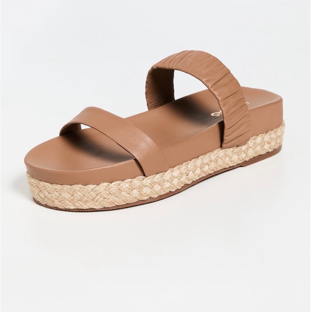 Kaanas Selangor Ruched Platform Pool Slides. Brand New in box, Size 8.